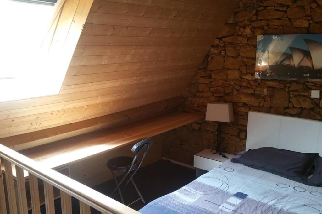 Gite du 18° siecle, accés indépendant. Carsac-Aillac Esterno foto